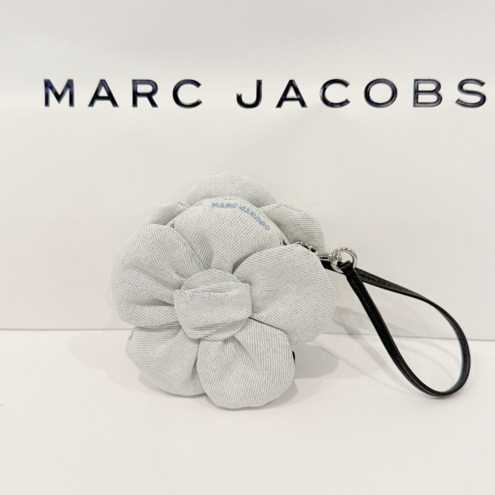 MARC JACOBS The Daisy Denim Pouch Bag Charm 2P6SCH009S02